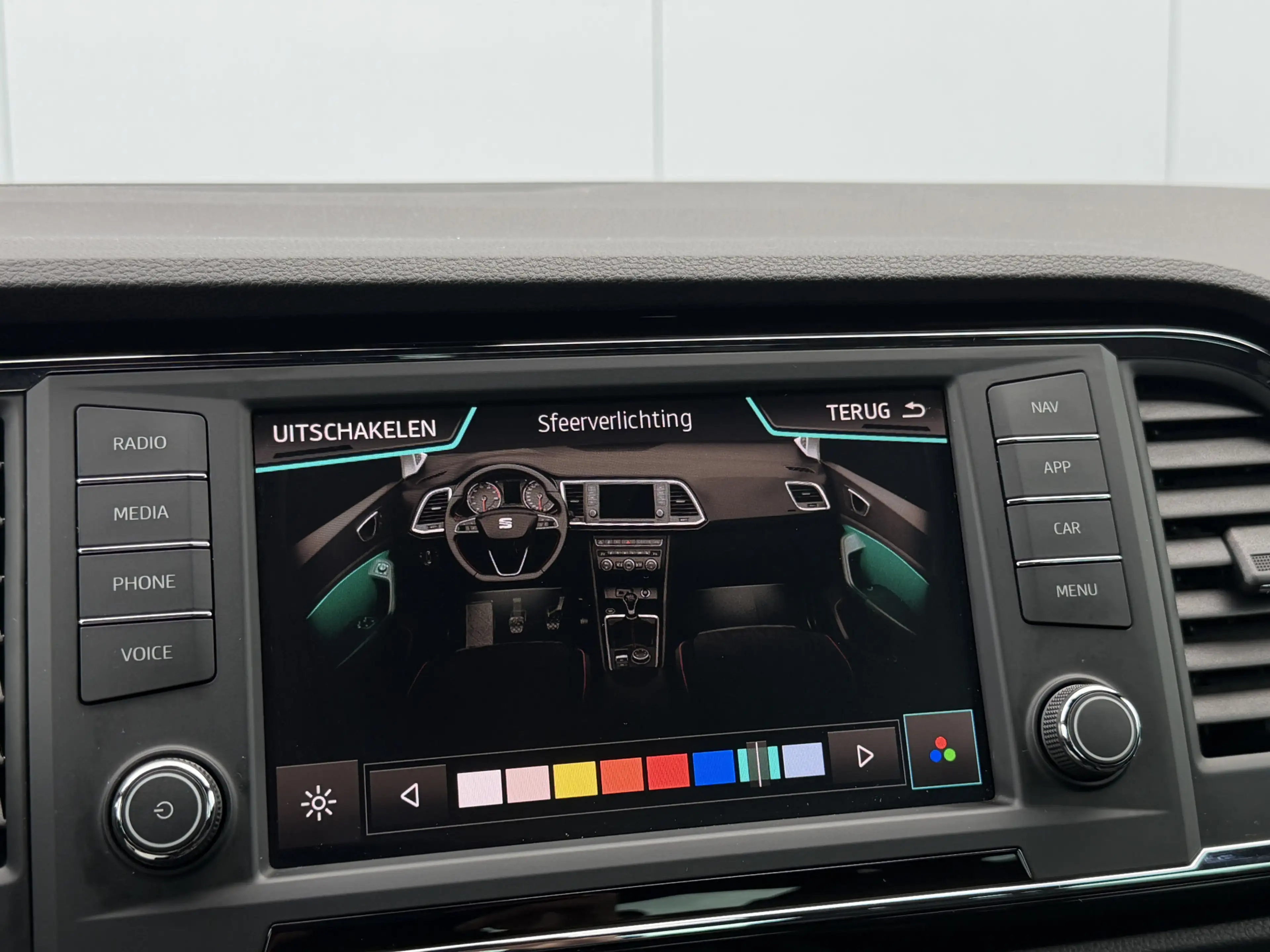 SEAT Ateca 1.5 TSI Business Intense Automaat/Pano/Trekhaak. — photo 30