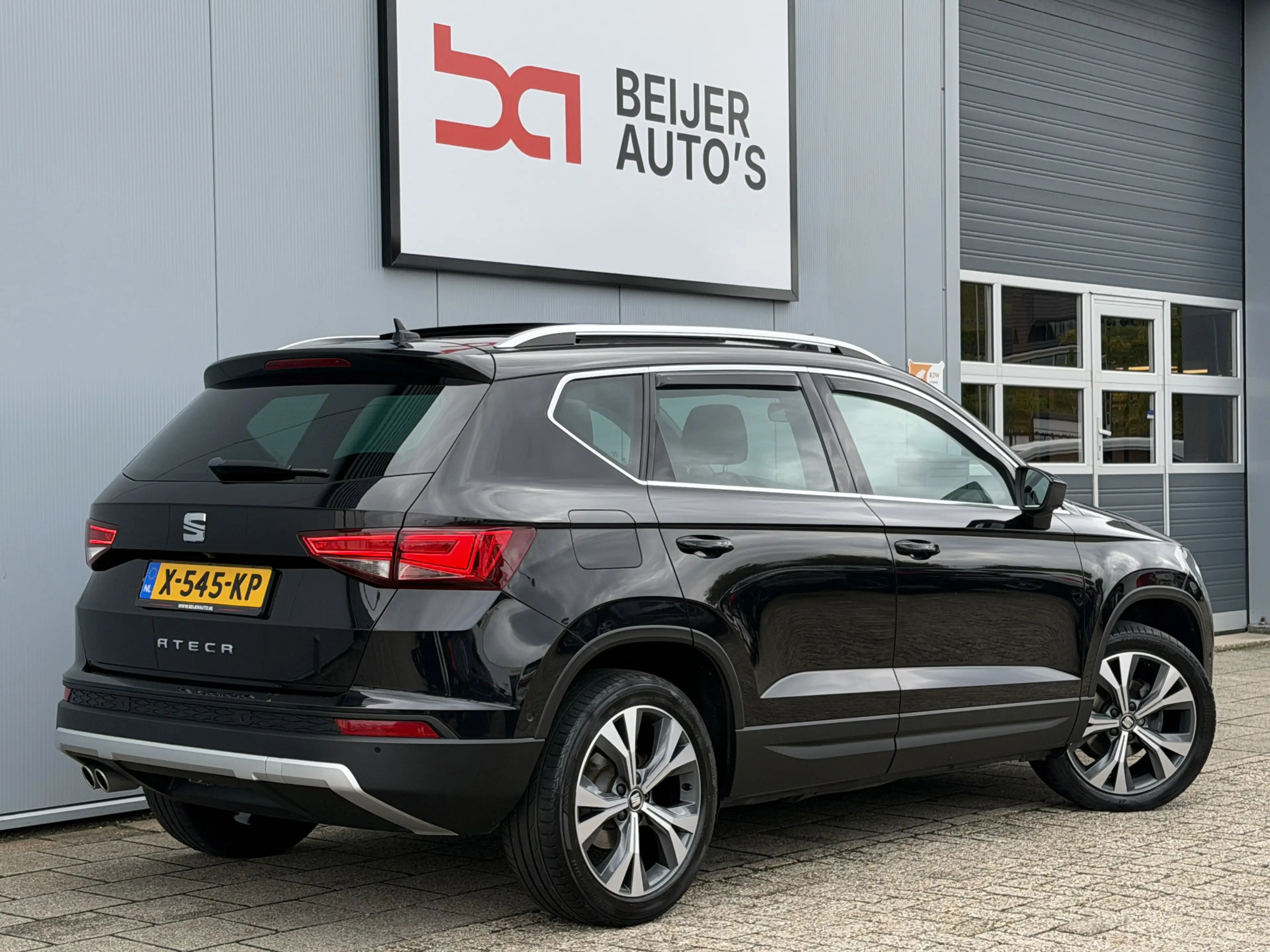 SEAT Ateca 1.5 TSI Business Intense Automaat/Pano/Trekhaak. — photo 4
