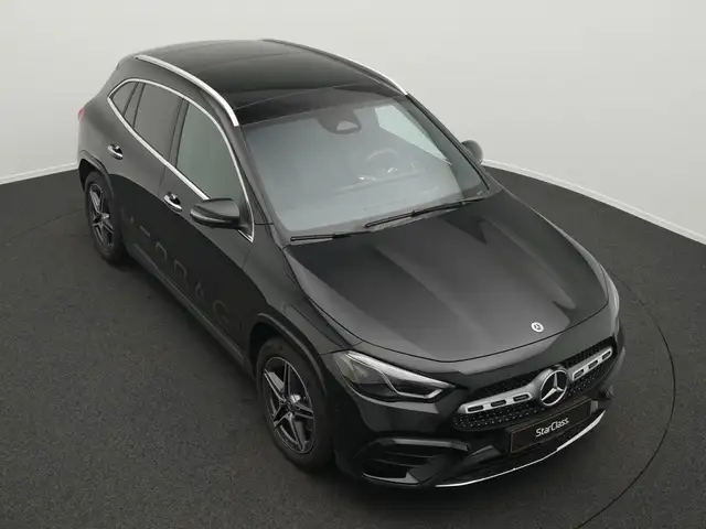 Mercedes-Benz Gla view 12
