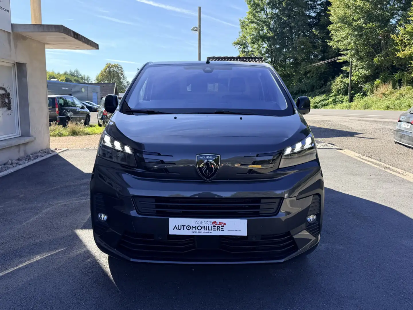 Peugeot e-Expert 2.0l BlueHDi Taille M 180 ch EAT8 Attelage Gris - 2