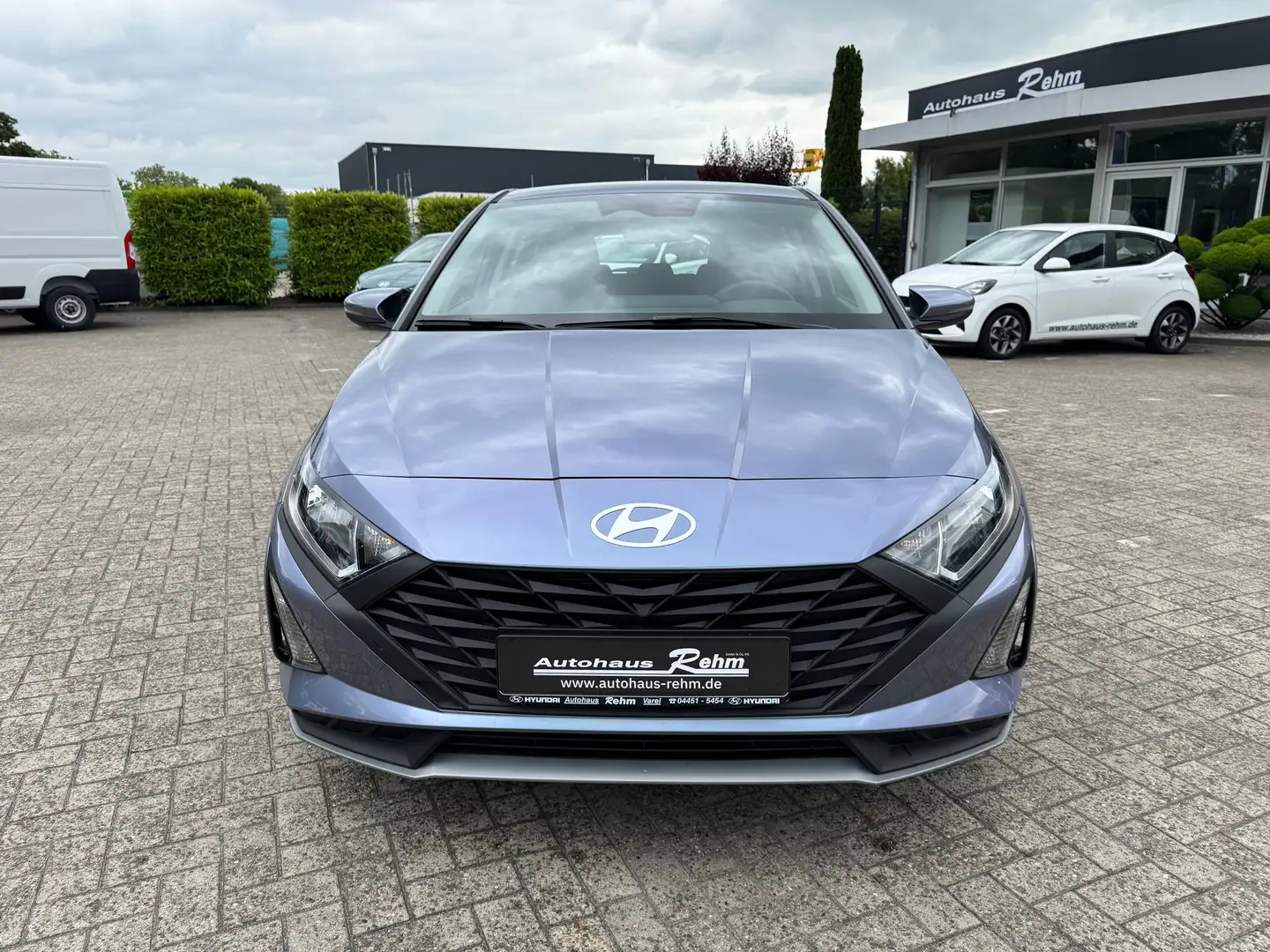 Hyundai i20 1.2 Select | PDC | RFK | SHZ | Klima | Navi Blau - 2