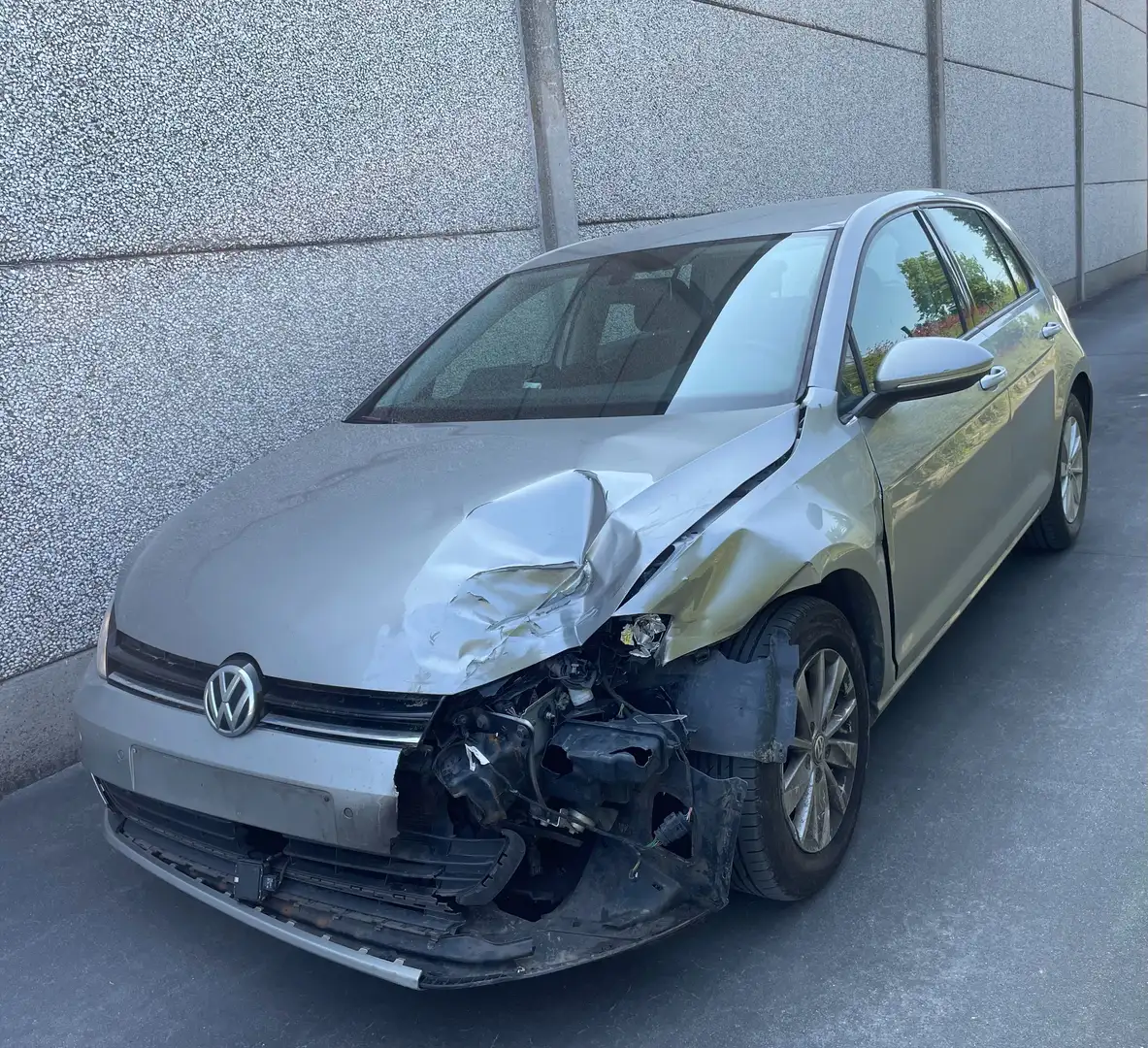 Volkswagen Golf 1.6 CR TDi Trendline MARCHAND EXPORT !!! Gris - 1