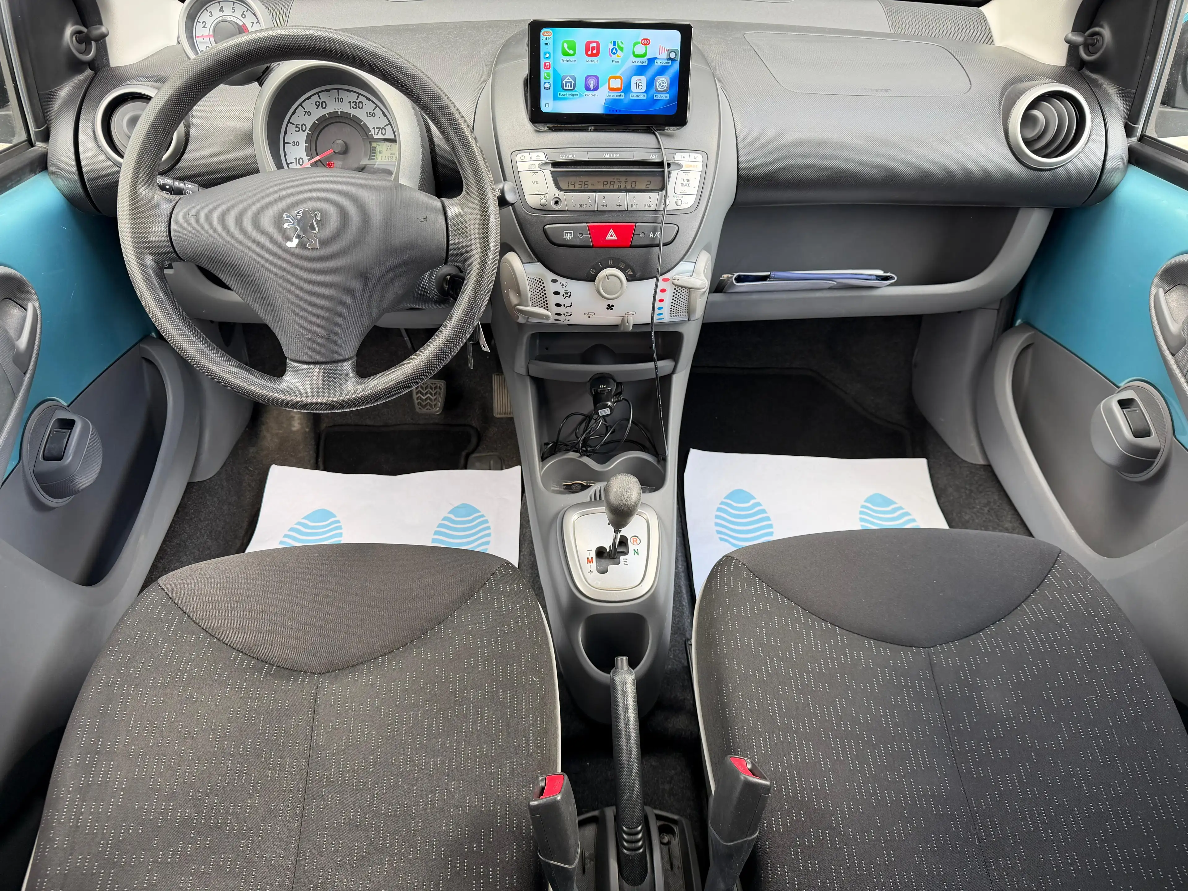 Peugeot 107 107 1.0i Essence AUTOMATIQUE euro 5 — photo 6