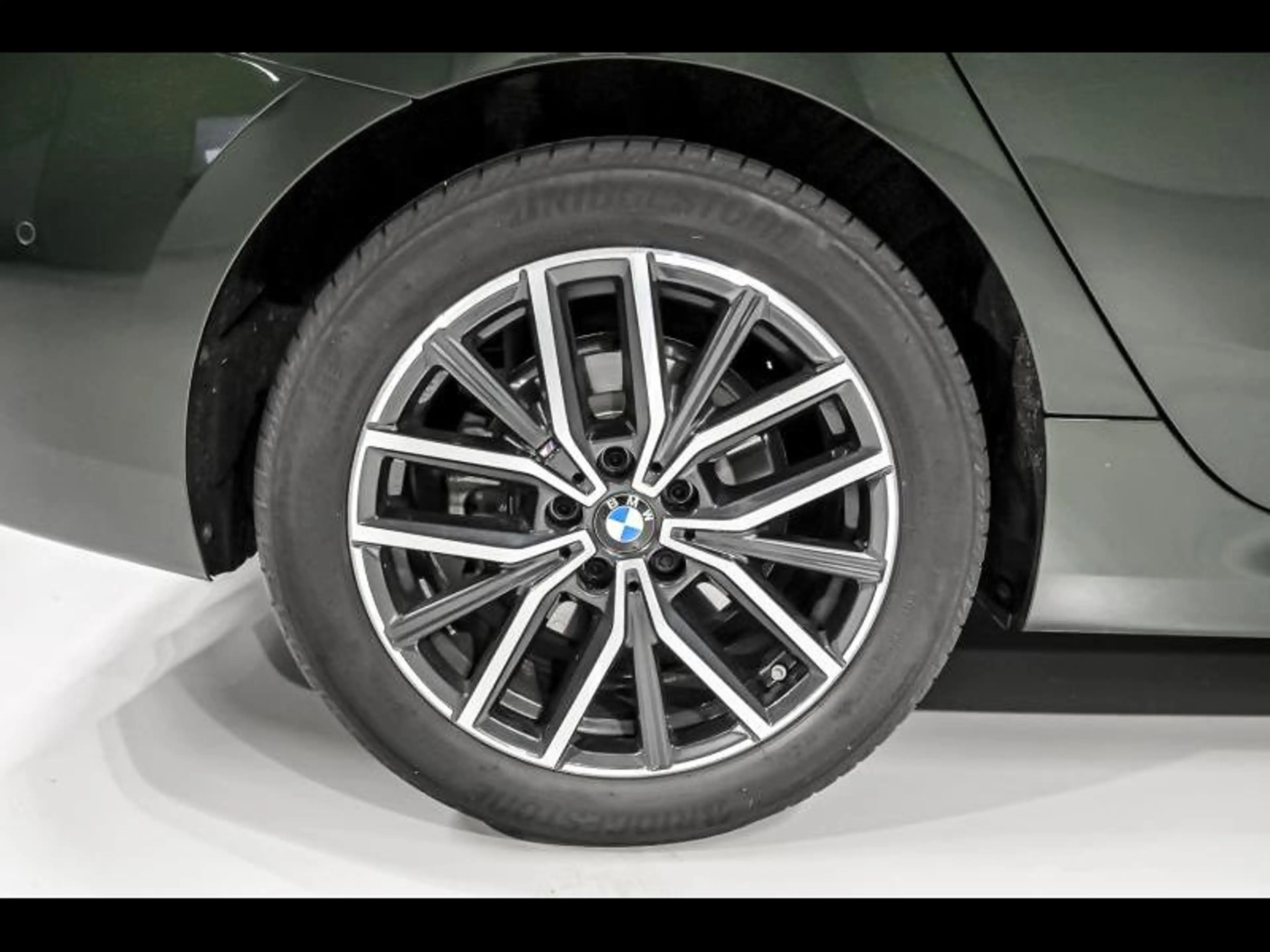 BMW 220 i Active Tourer - MPACK|PANO|COMFORT|DASS|DAB — photo 8