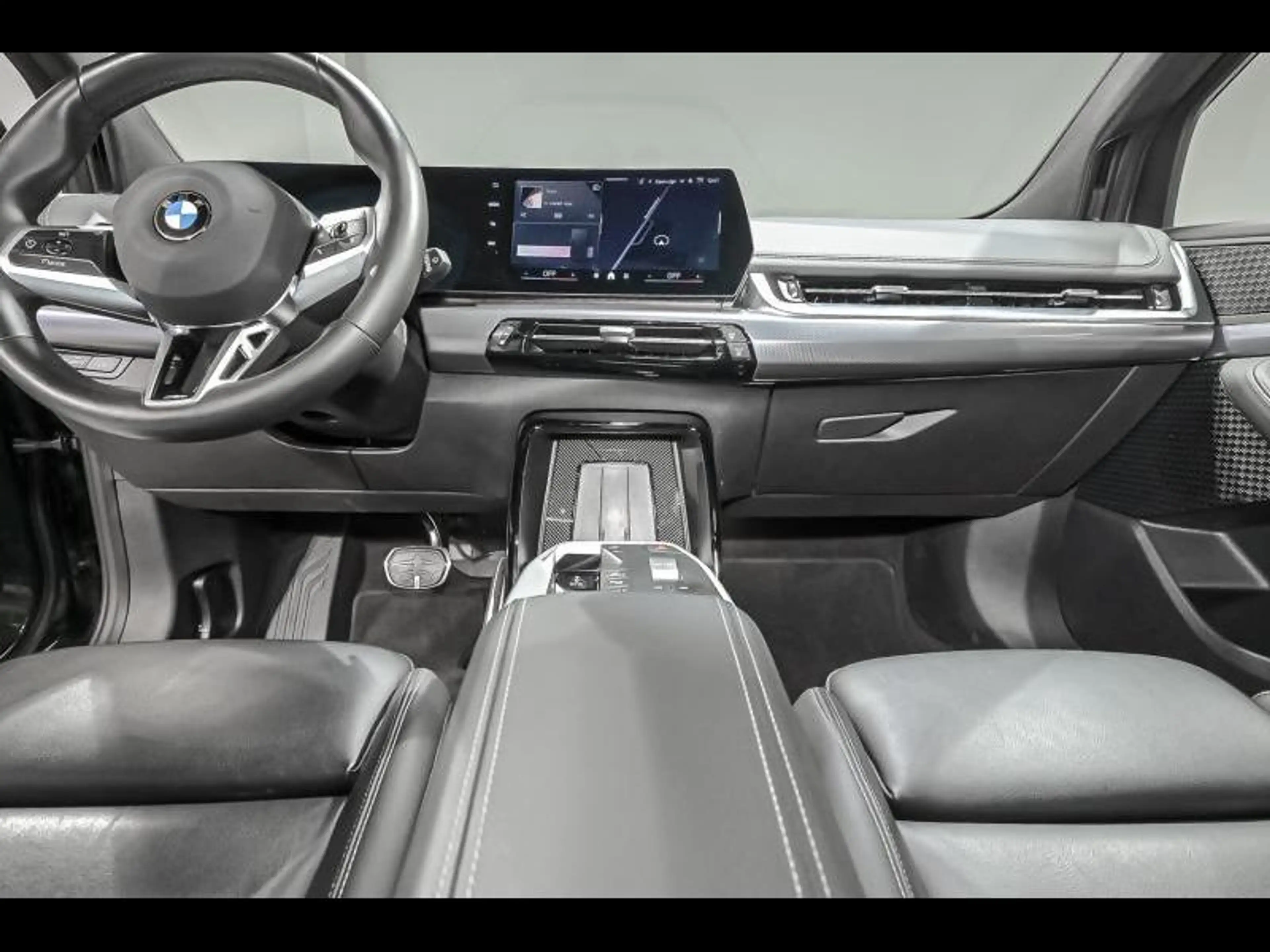 BMW 220 i Active Tourer - MPACK|PANO|COMFORT|DASS|DAB — photo 7
