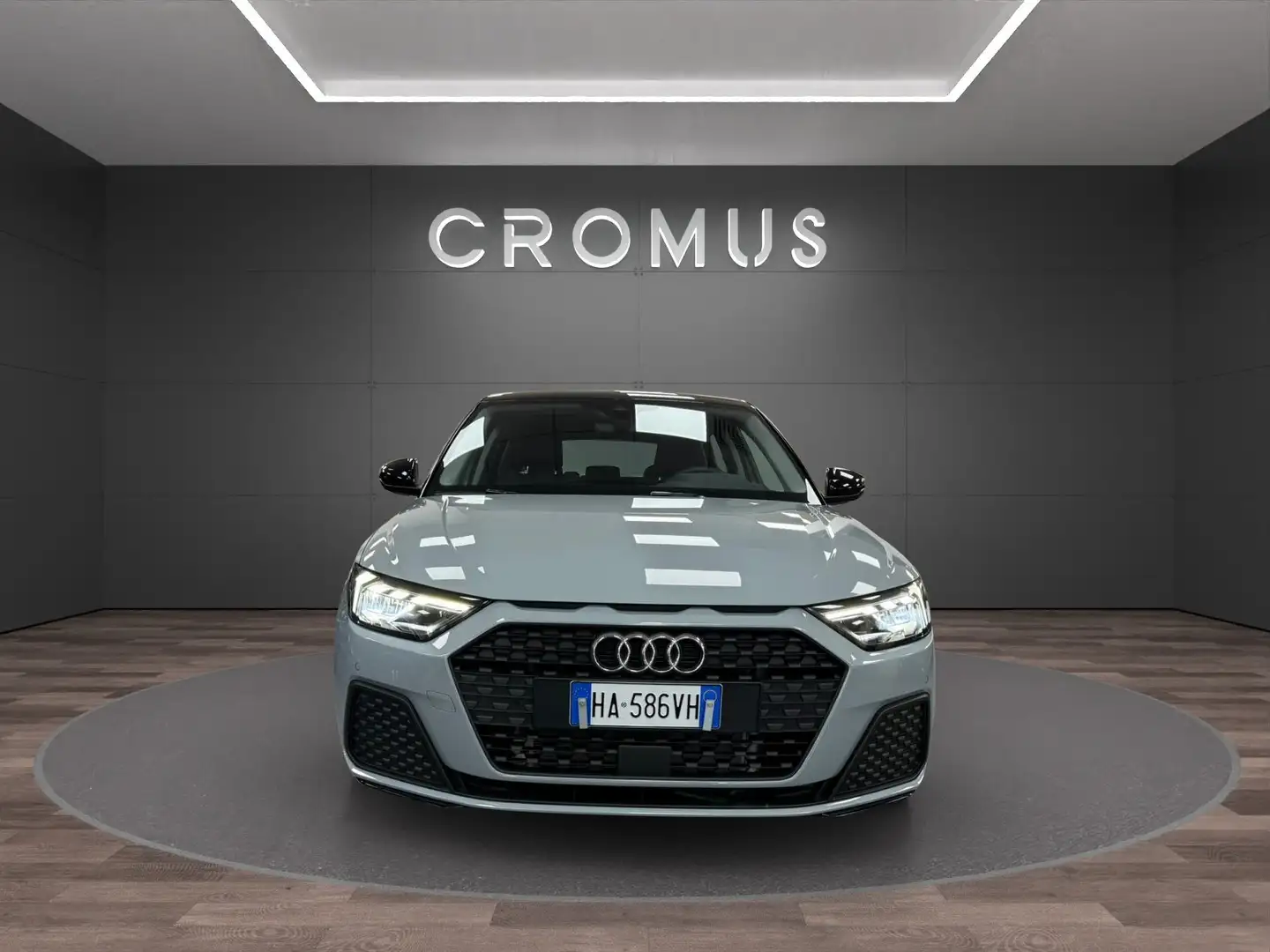Audi A1 SPB (2026) 30 tfsi Business 116cv s-tronic IVA ESP Grigio - 2