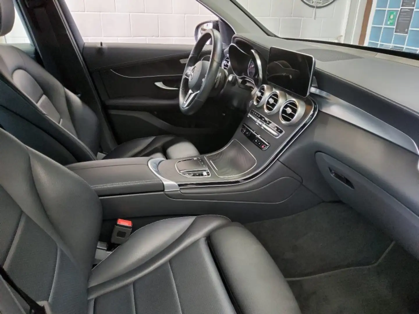 Mercedes-Benz GLC 300 d 4Matic Exclusive Leder LED Navi Distr+ Zwart - 1