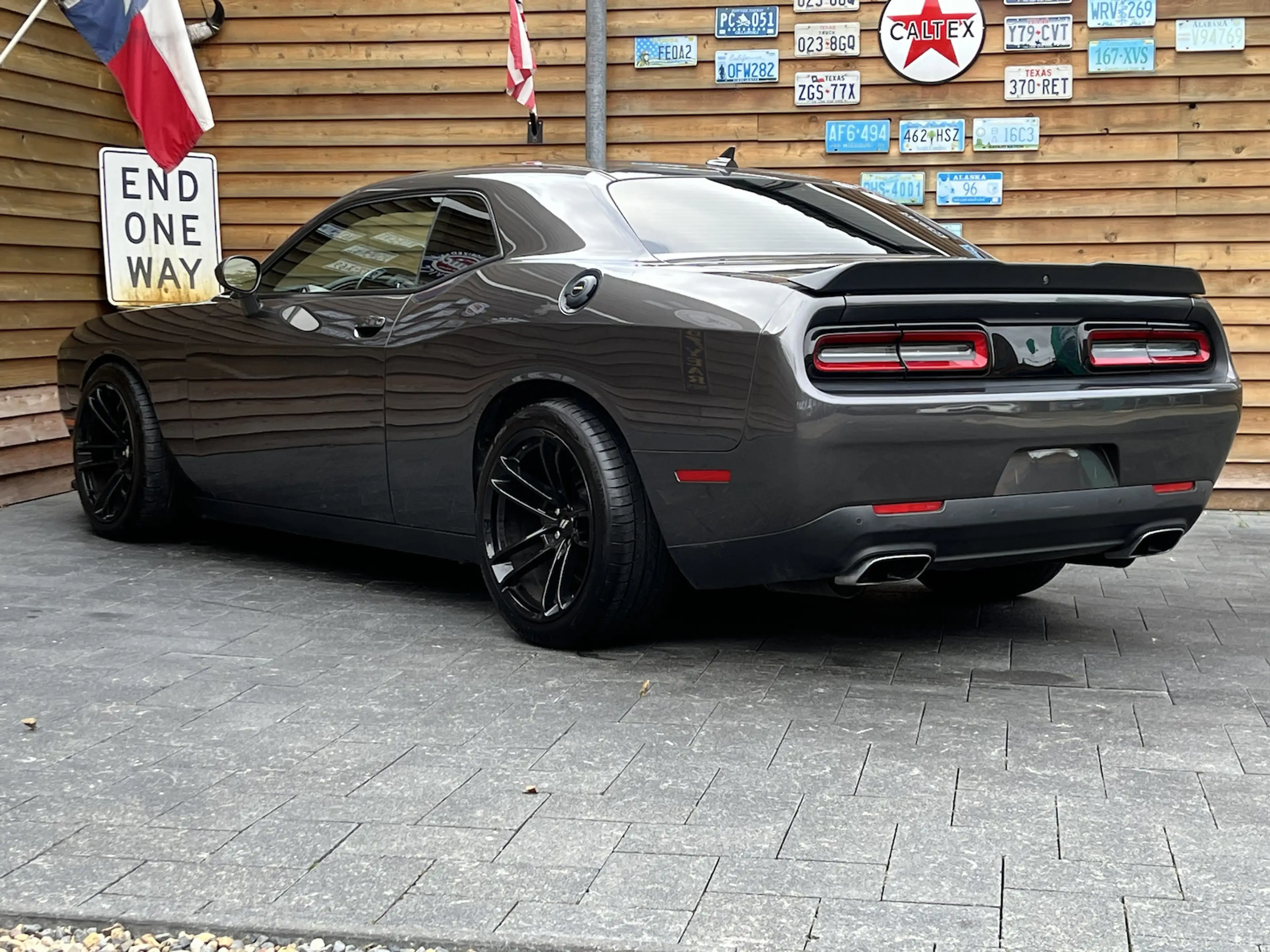Dodge Challenger 6,4L Scat Pack 392 R/T BREMBO Kamera — photo 12