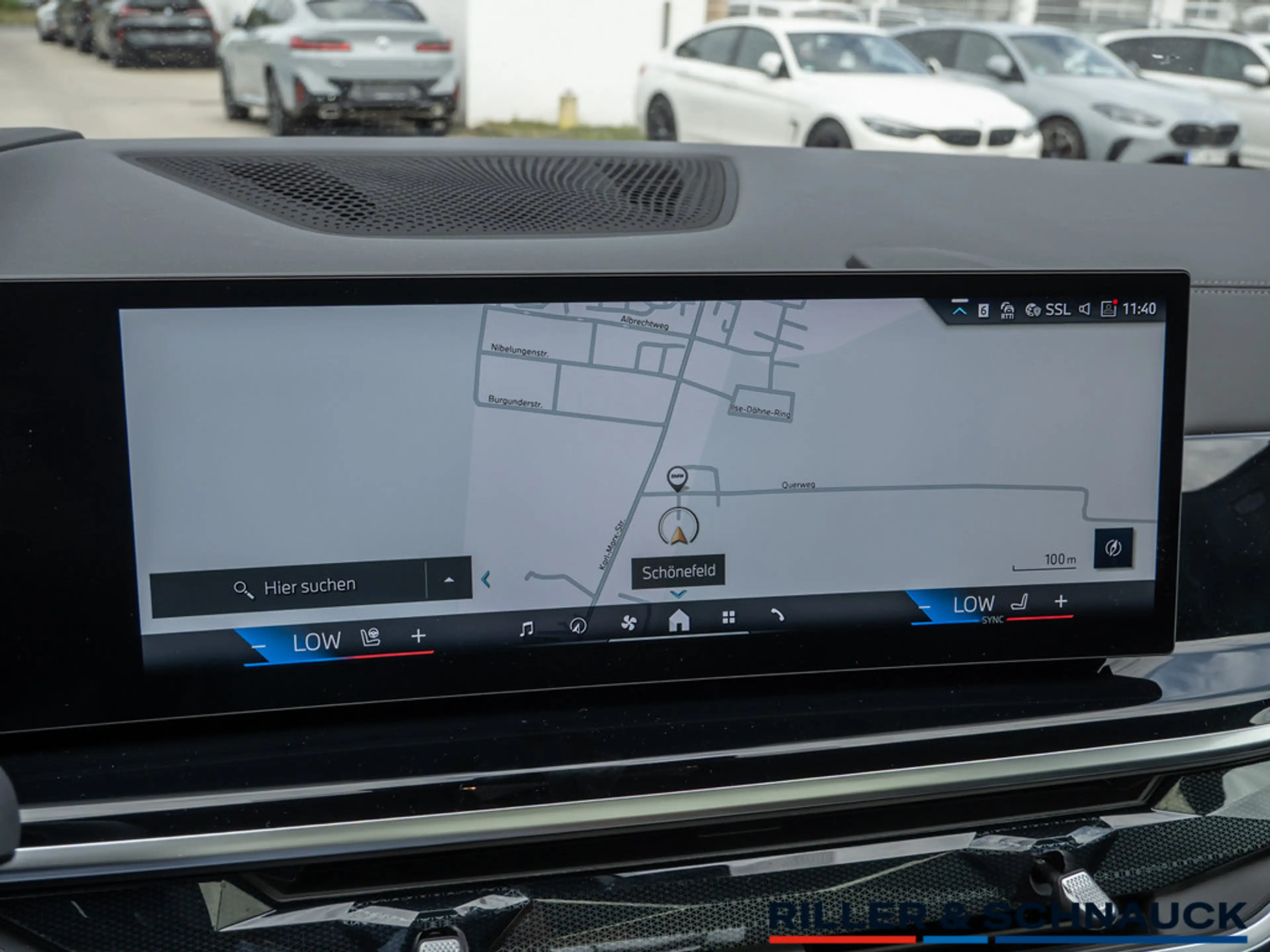 BMW X6 xDrive40d M-Sport — photo 11