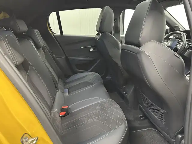 Peugeot 208 view 15