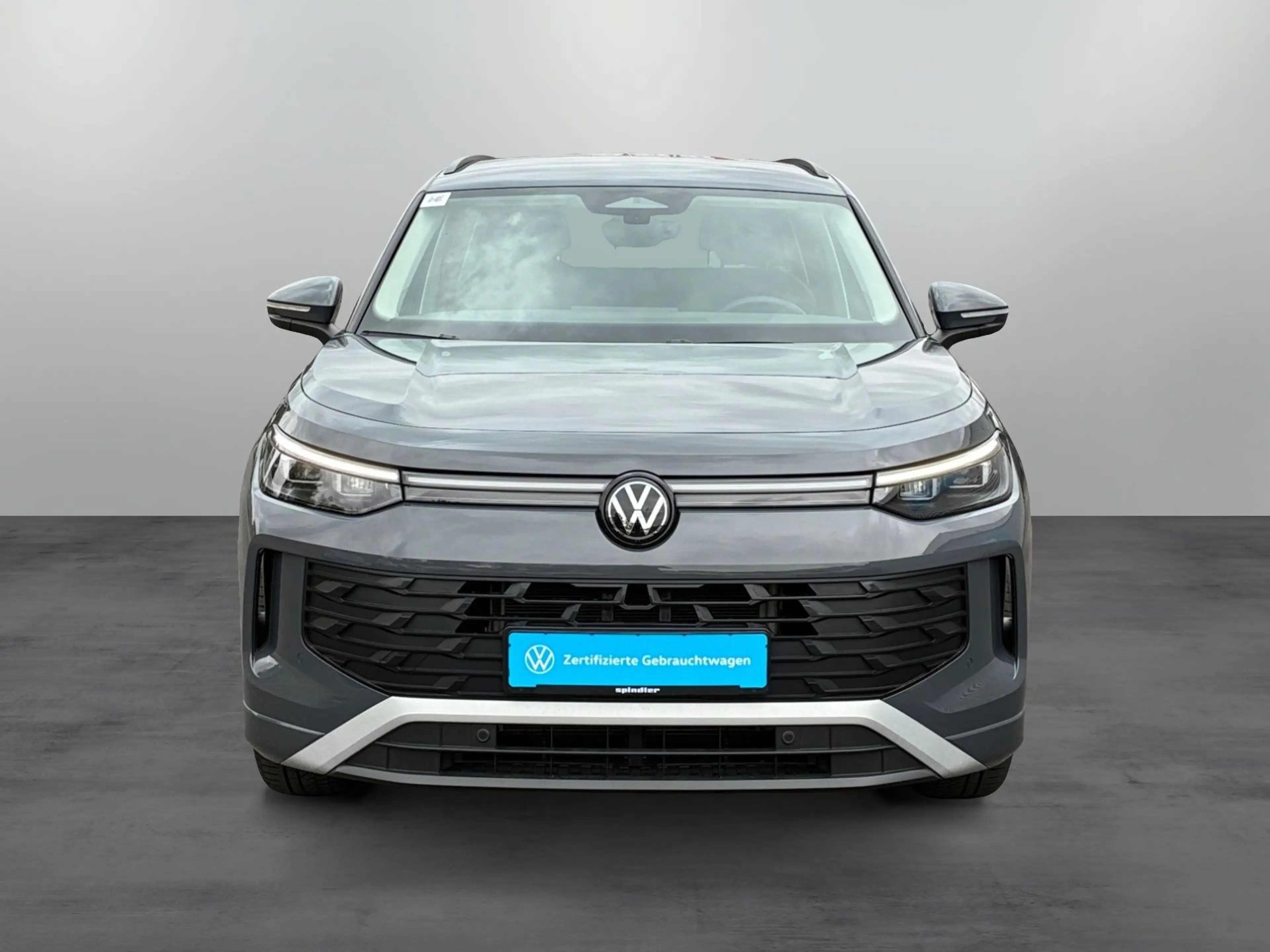 Volkswagen Tayron Life 1.5 eHybrid DSG / CarPlay, LED+, AHK — photo 6