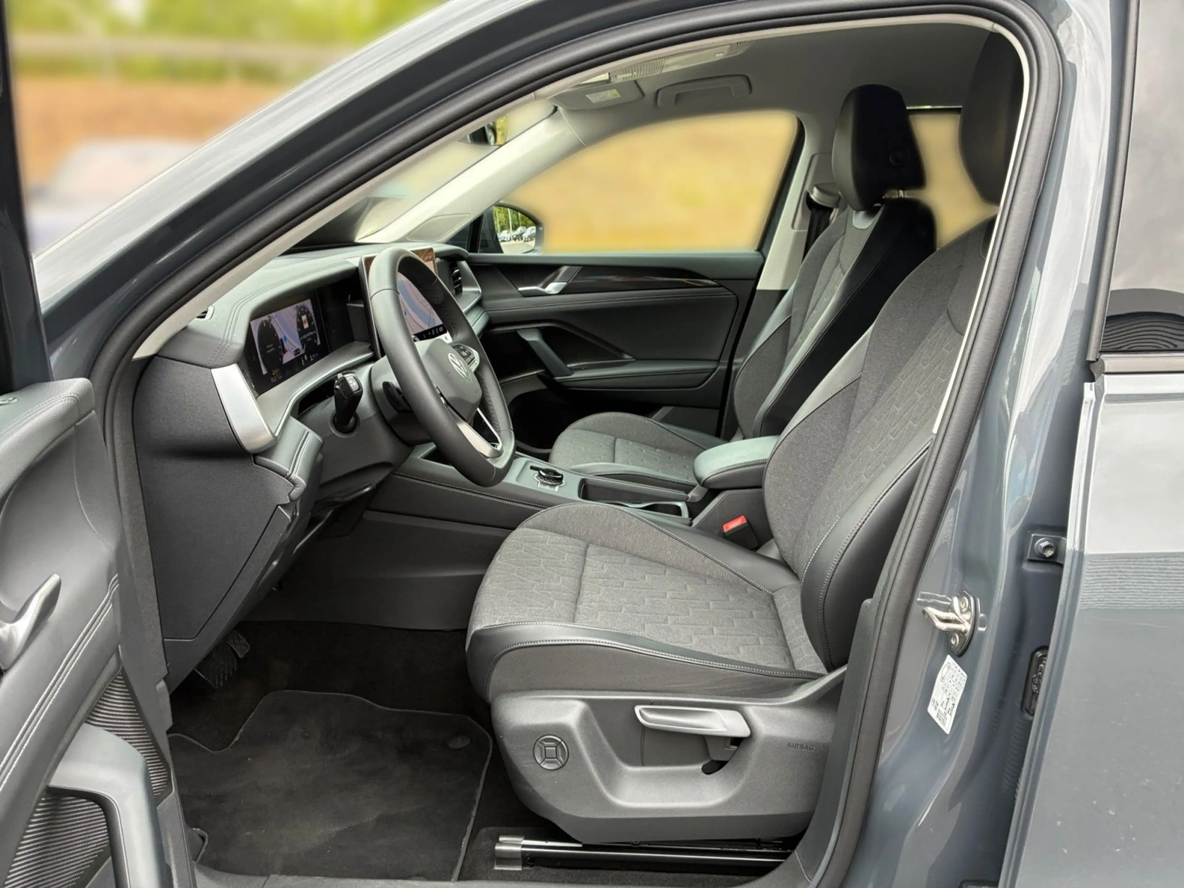 Volkswagen Tayron Life 1.5 eHybrid DSG / CarPlay, LED+, AHK — photo 15