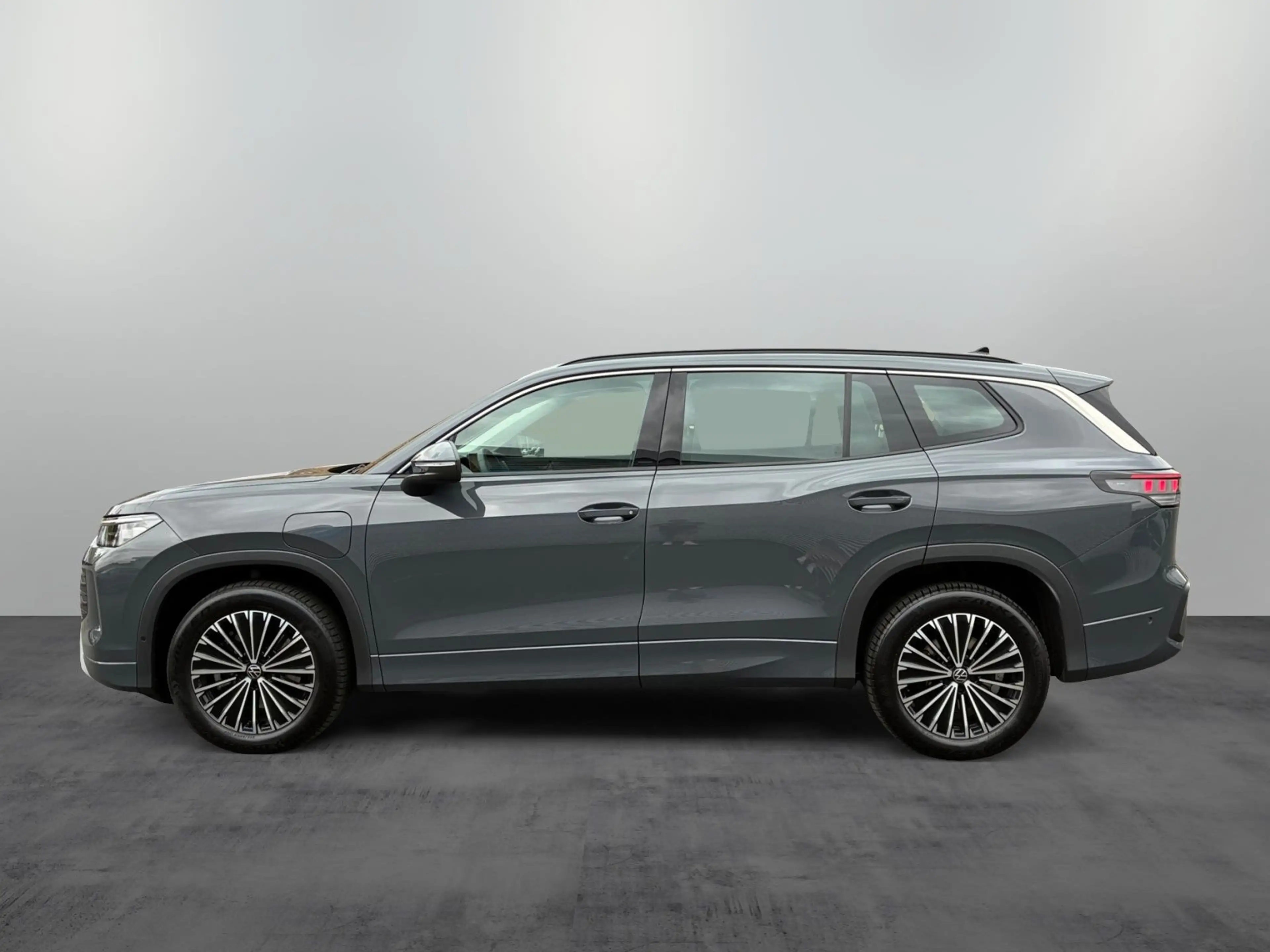 Volkswagen Tayron Life 1.5 eHybrid DSG / CarPlay, LED+, AHK — photo 5