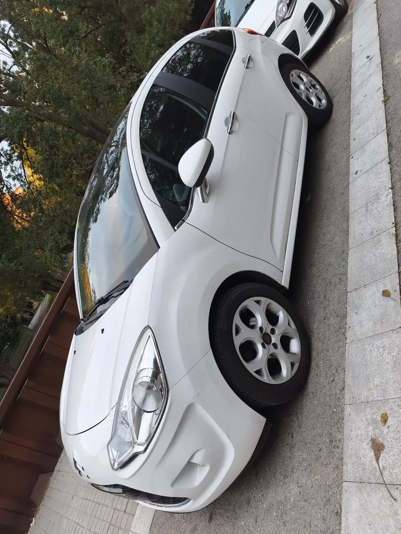 Citroën C3 1.4 VTi Attraction con cadena de distribución - 2