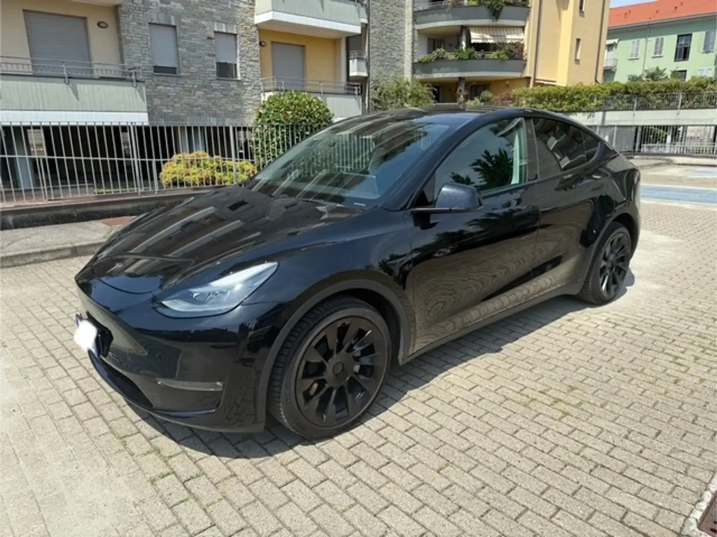 Tesla Model Y Model Y Long Range Dual Motor awd Nero - 1