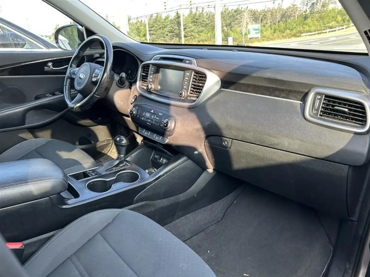 Kia Sorento снимка Kia Sorento