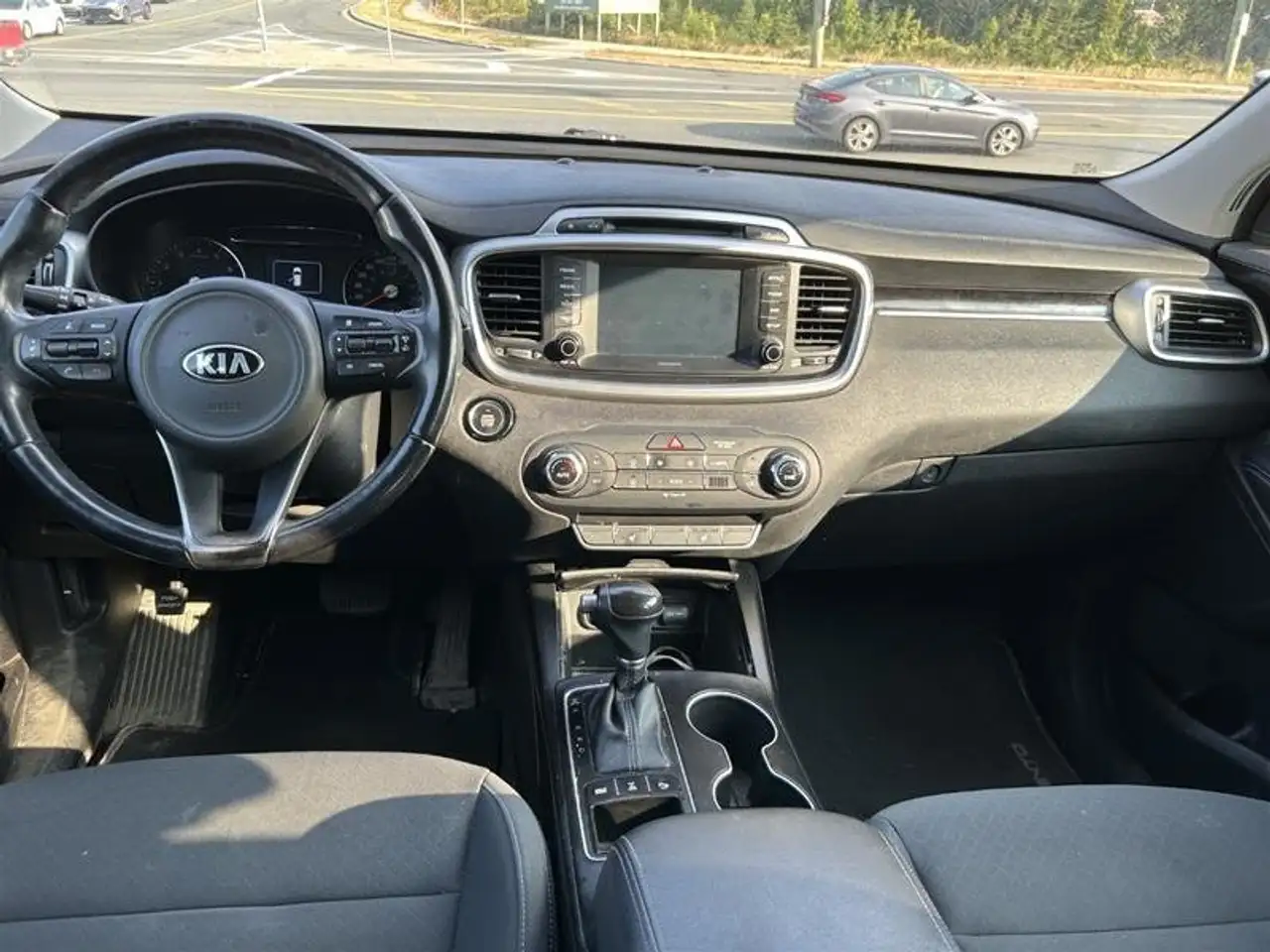 Kia Sorento снимка Kia Sorento