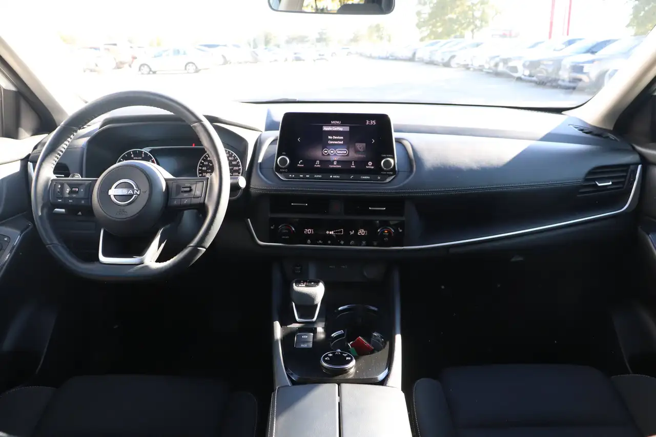 Nissan Rogue photo Nissan Rogue