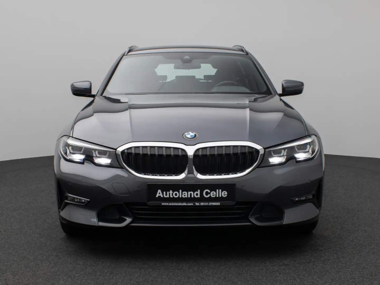 BMW 330 xD SportLine DAB HiFi PDC Alarm LED M Sport Grau - 2