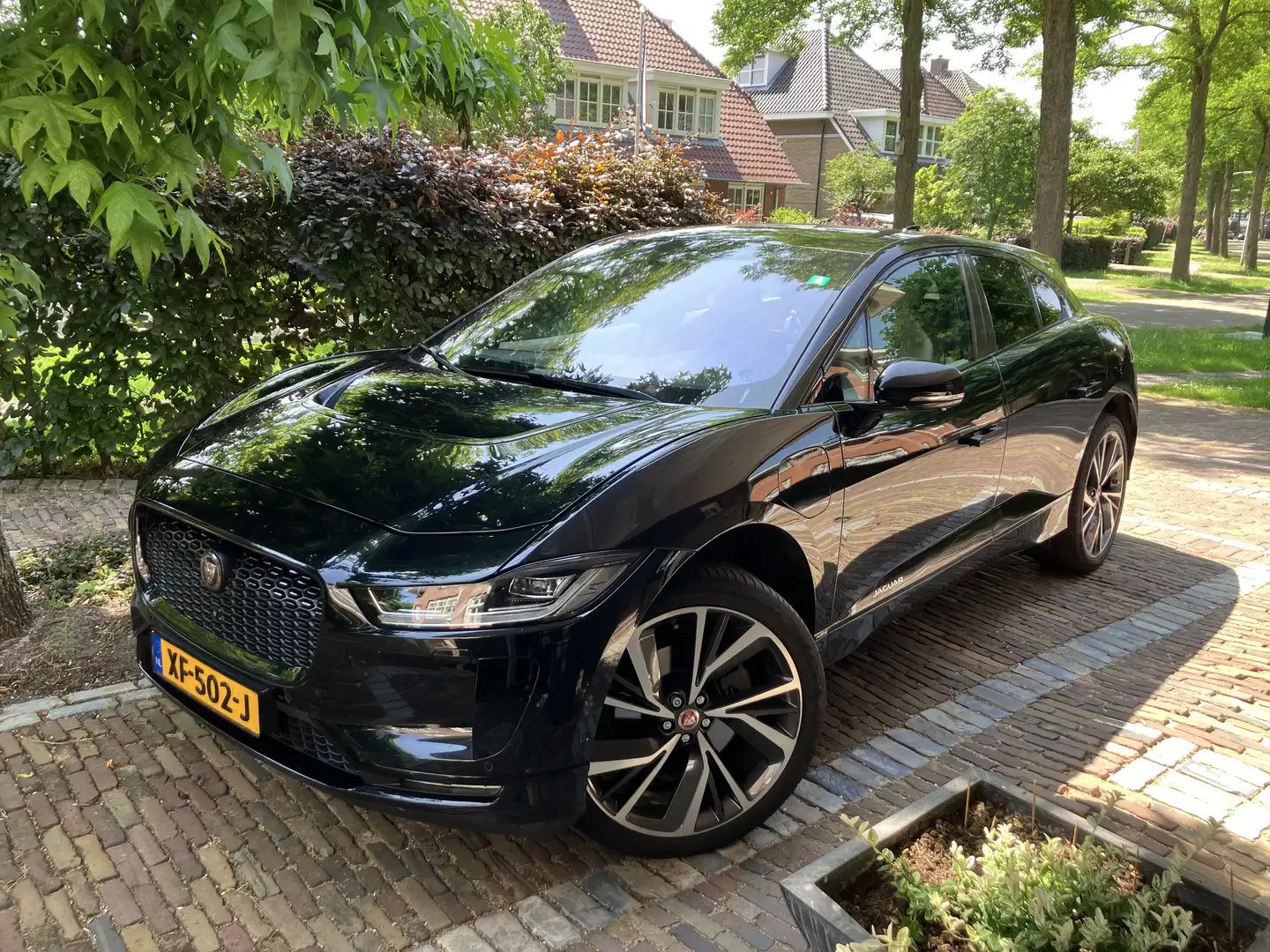 Jaguar I-Pace EV400 First Edition Orig NL 110K Schwarz - 1