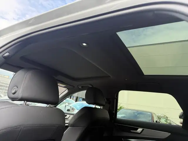 Audi A6 view 13