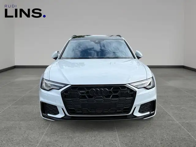 Audi A6 view 7