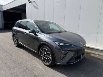 Luxury AWD