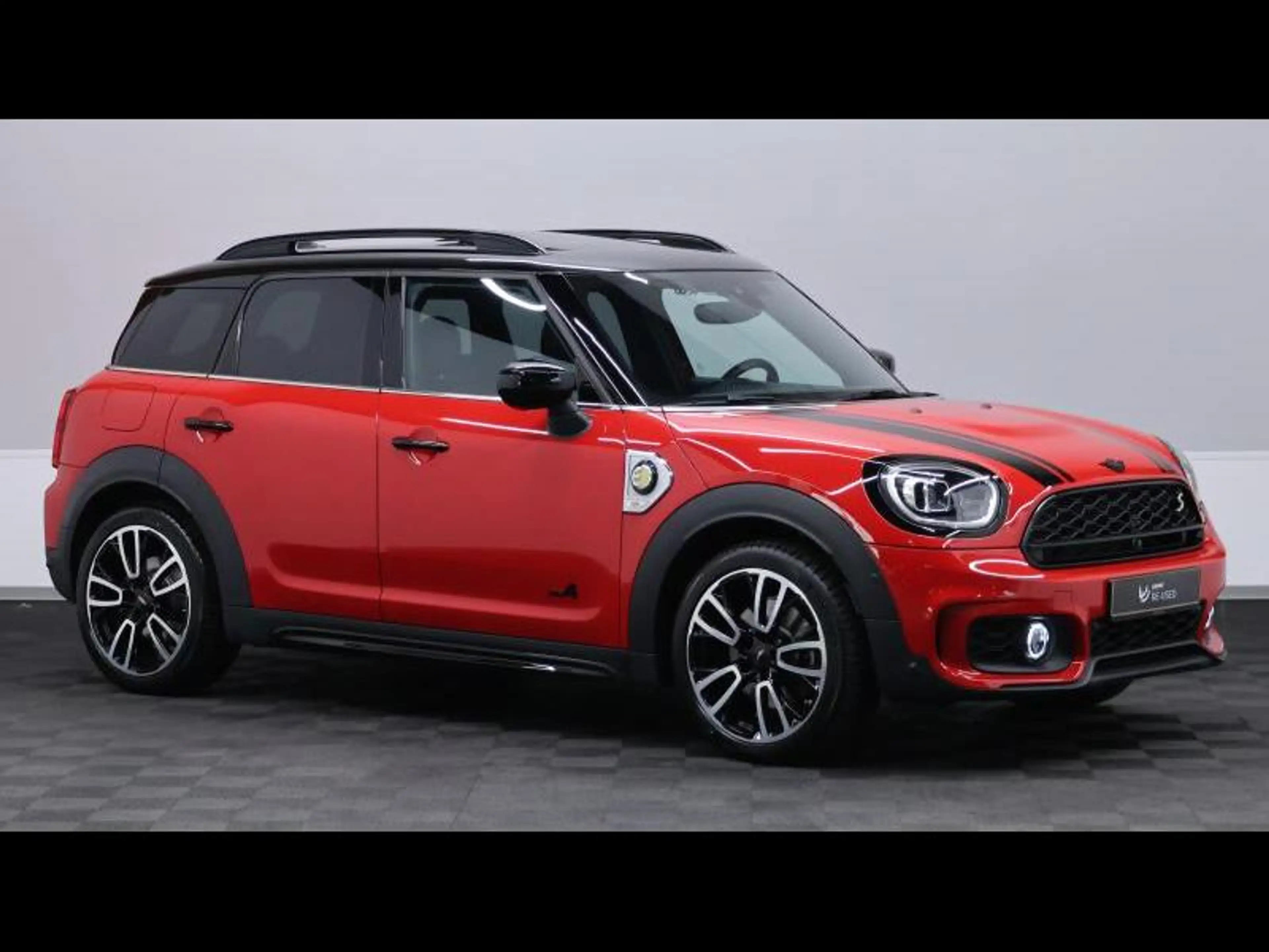 MINI Cooper SE Countryman 1.5 Cooper SE Steptronic — photo 3