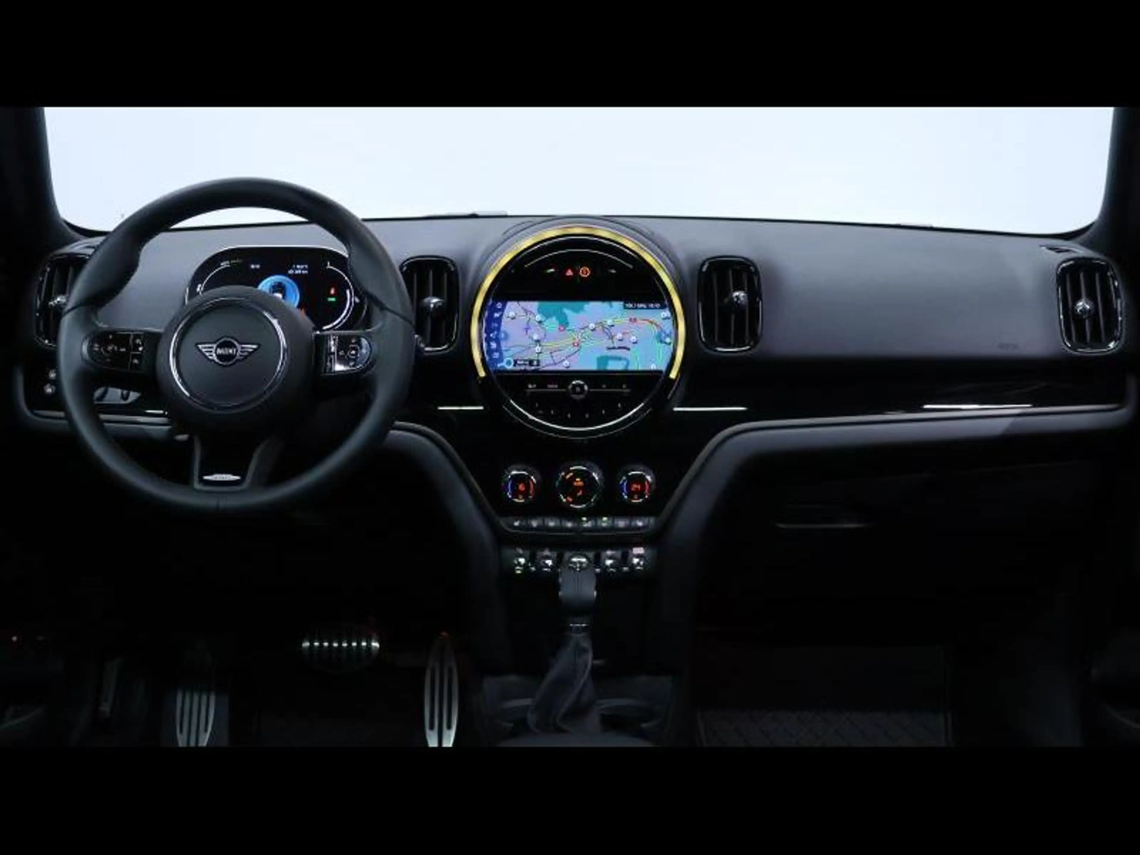 MINI Cooper SE Countryman 1.5 Cooper SE Steptronic — photo 15