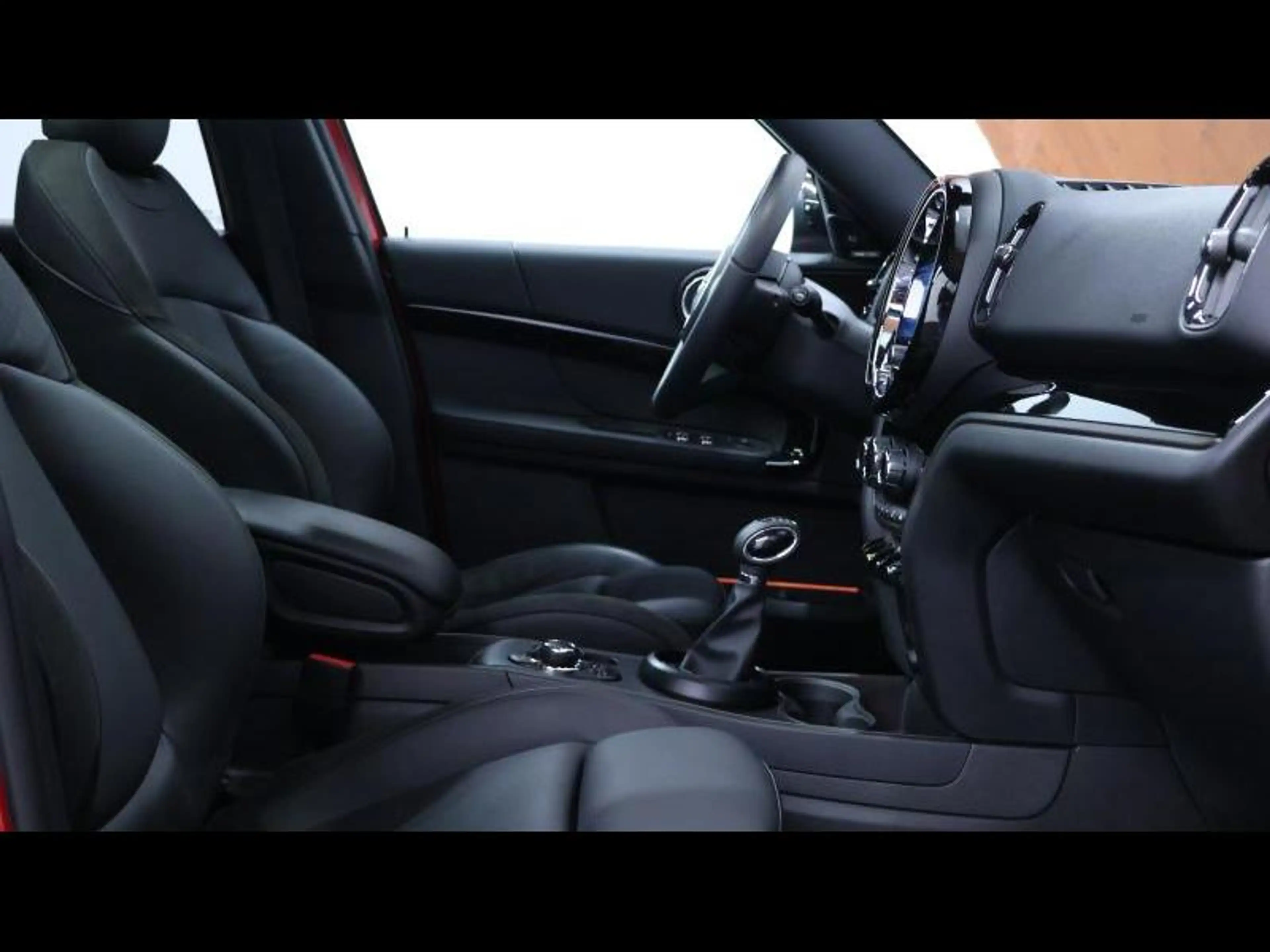 MINI Cooper SE Countryman 1.5 Cooper SE Steptronic — photo 11