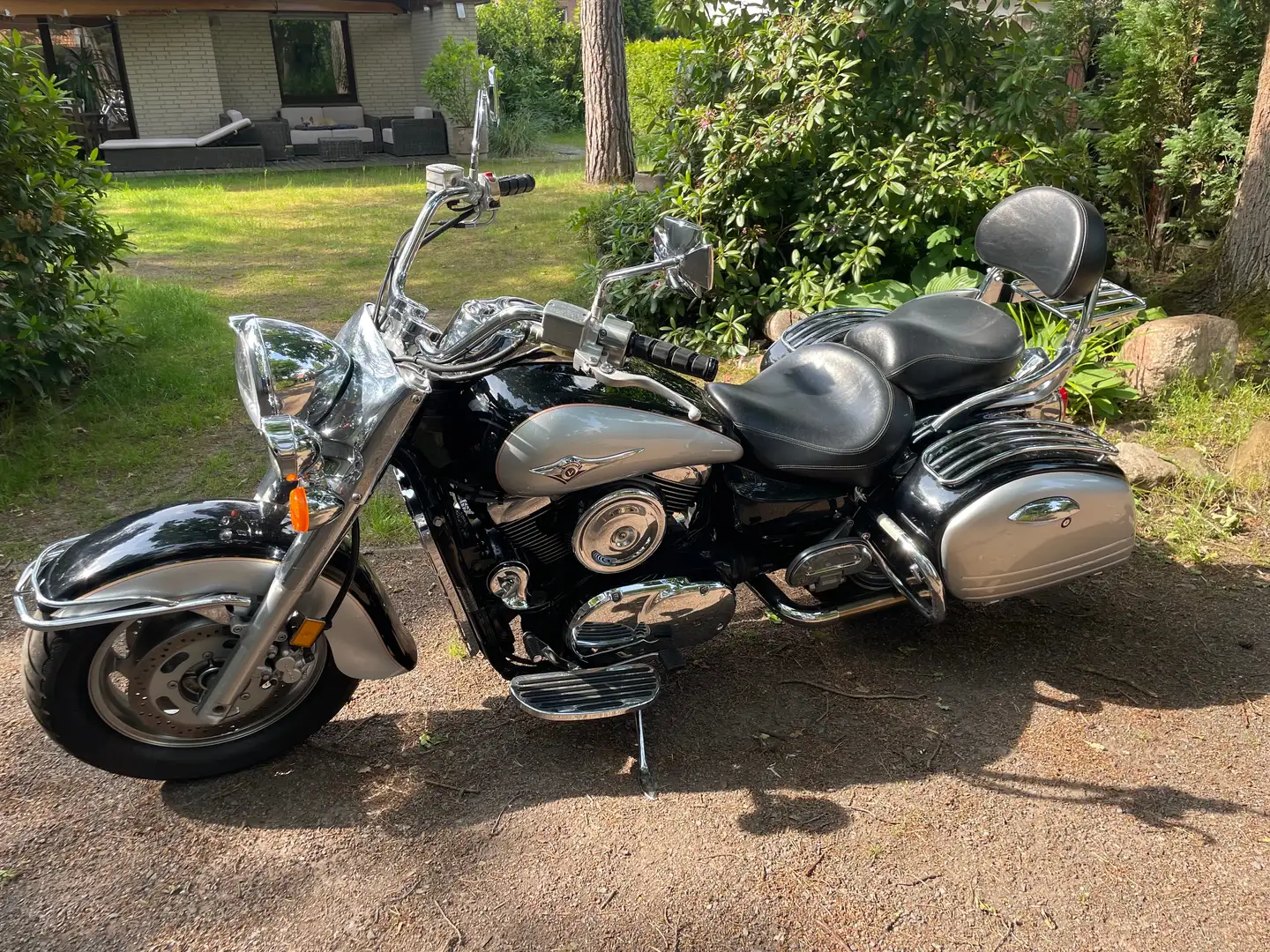 Kawasaki VN 1600 Classic Vulcan Nomad Black - 2