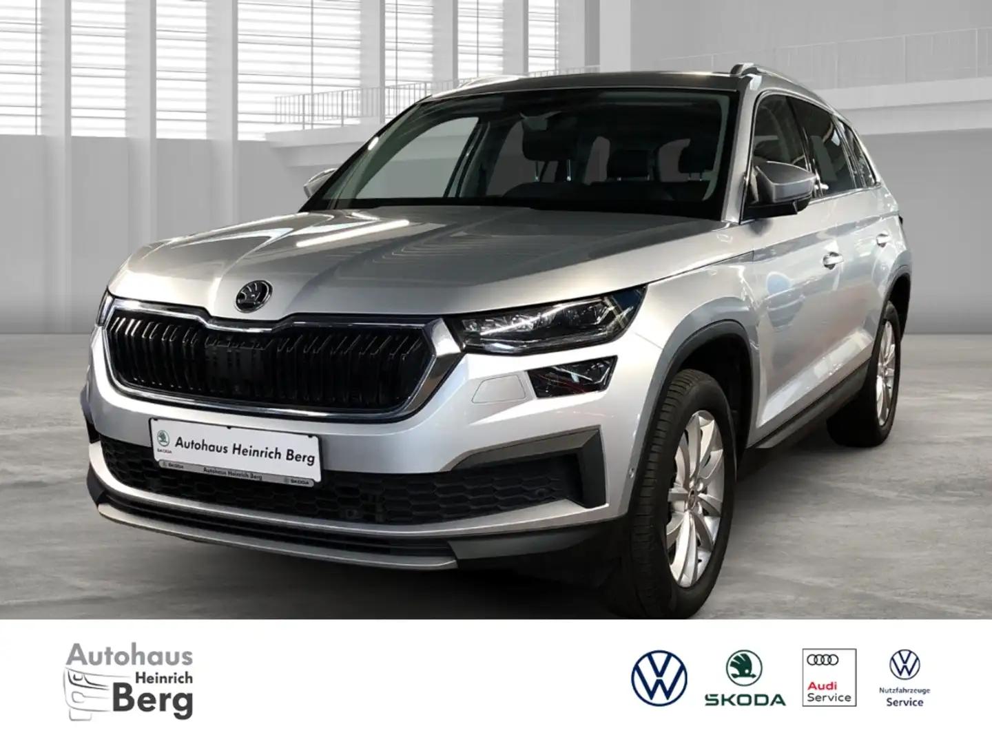 Skoda Kodiaq Style 4x4 2.0 TDI StandHZG AHK Navi Digitales Cock Argent - 1