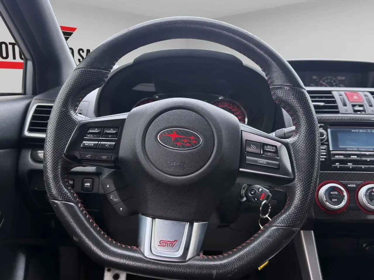 Subaru WRX снимка Subaru WRX