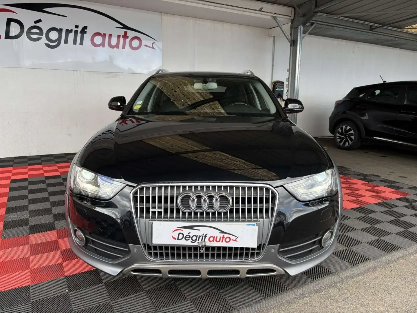 Audi A4 allroad QUATTRO 2.0 TDI 190 DPF Clean Diesel Ambition Luxe Noir - 2