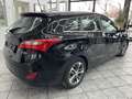 Hyundai i30 cw 1.6 blue-CRDi Trend, 1.Hand, Navi, Kamera Czarny - thumbnail 5