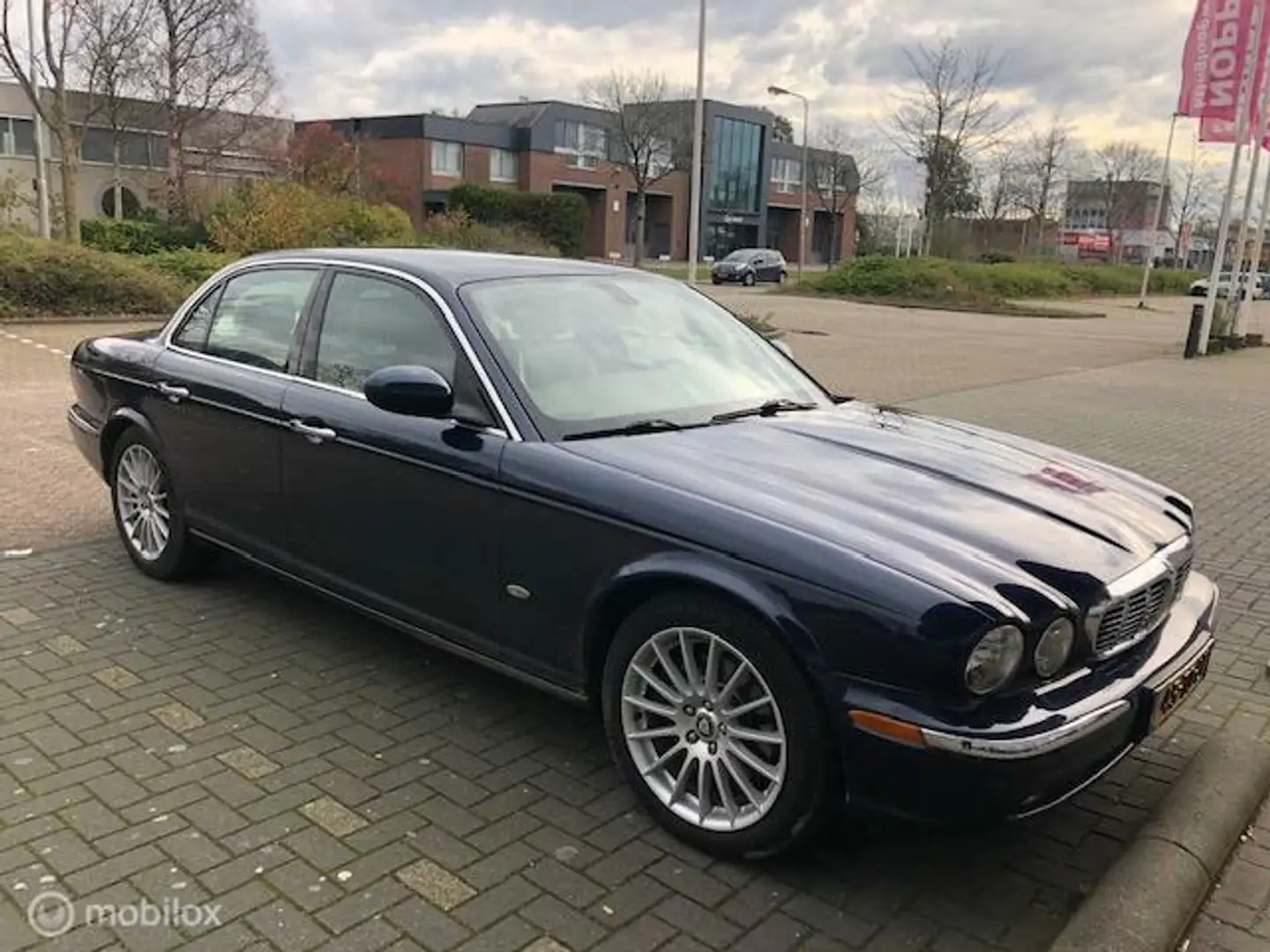 Jaguar XJ Lente actie € 650,00 korting Blauw - 1