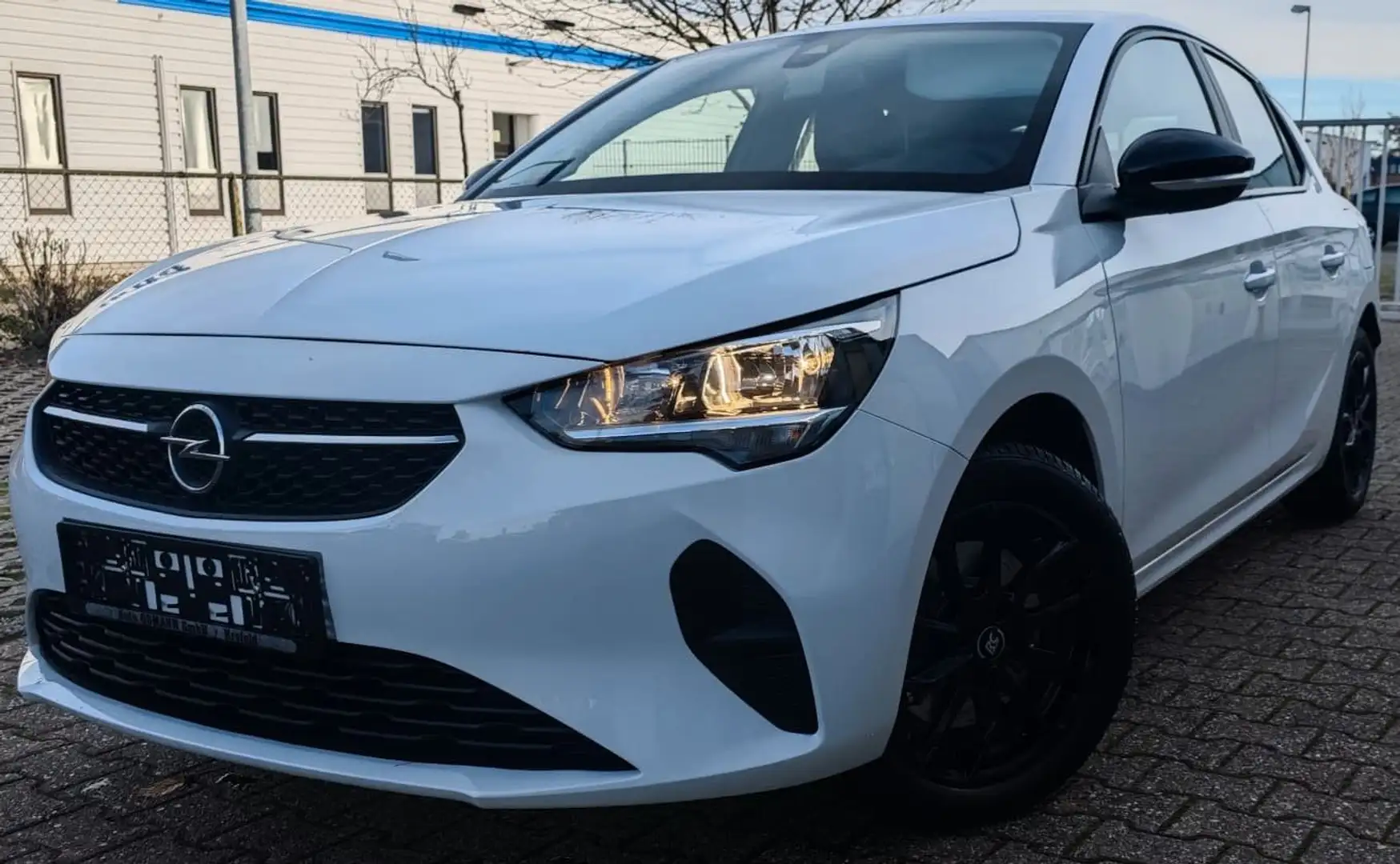 Opel Corsa F e Edition- Blanc - 2