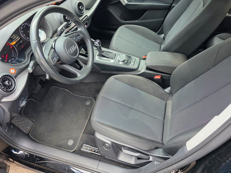 Audi Q2 35 TFSI  Automatik,Klimaautom,PDC,NAVi,Kamera — photo 20