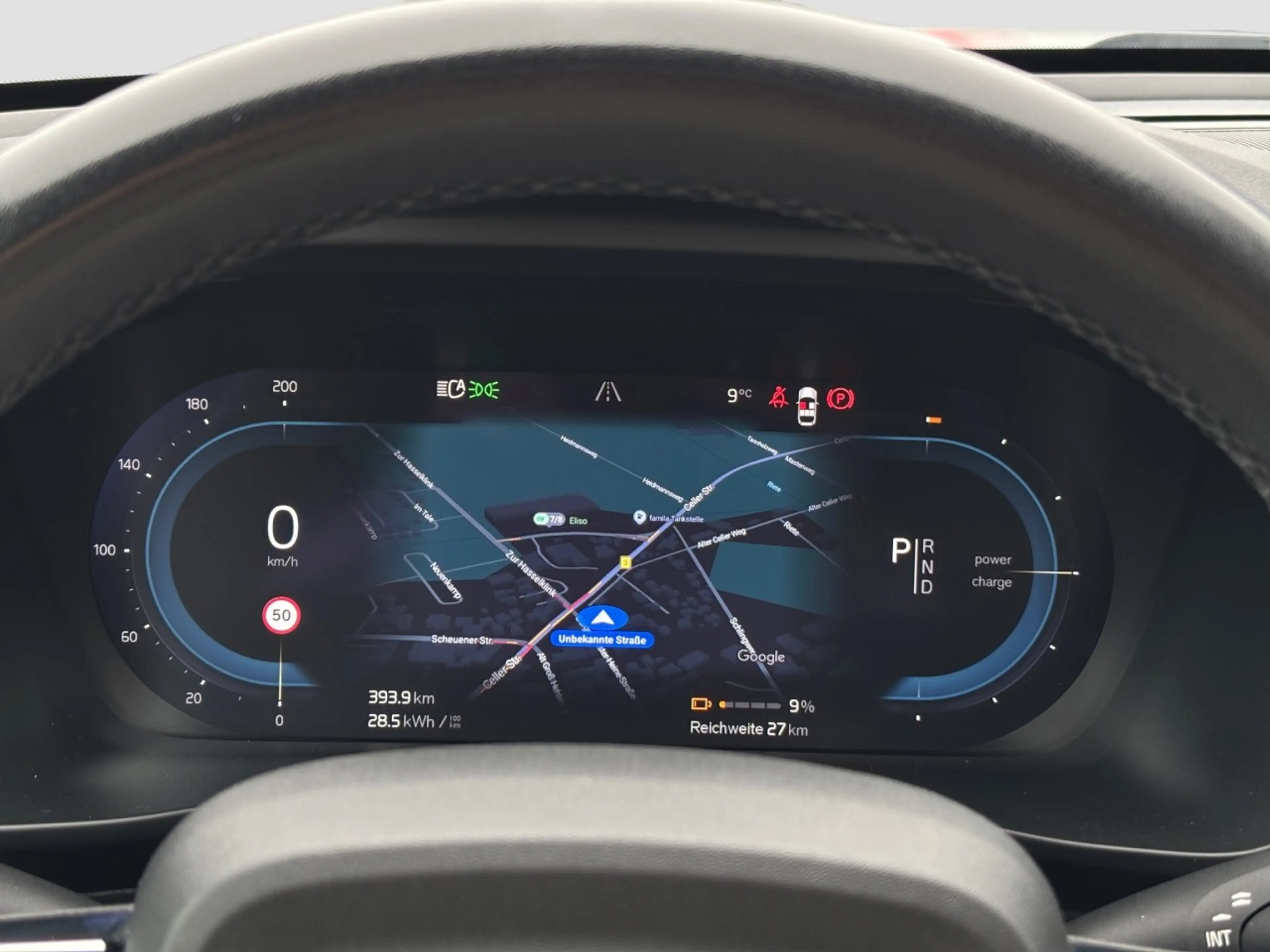 Volvo C40 Recharge Pure Electric Plus/20Z/LHZ/GJR/Pano — photo 8