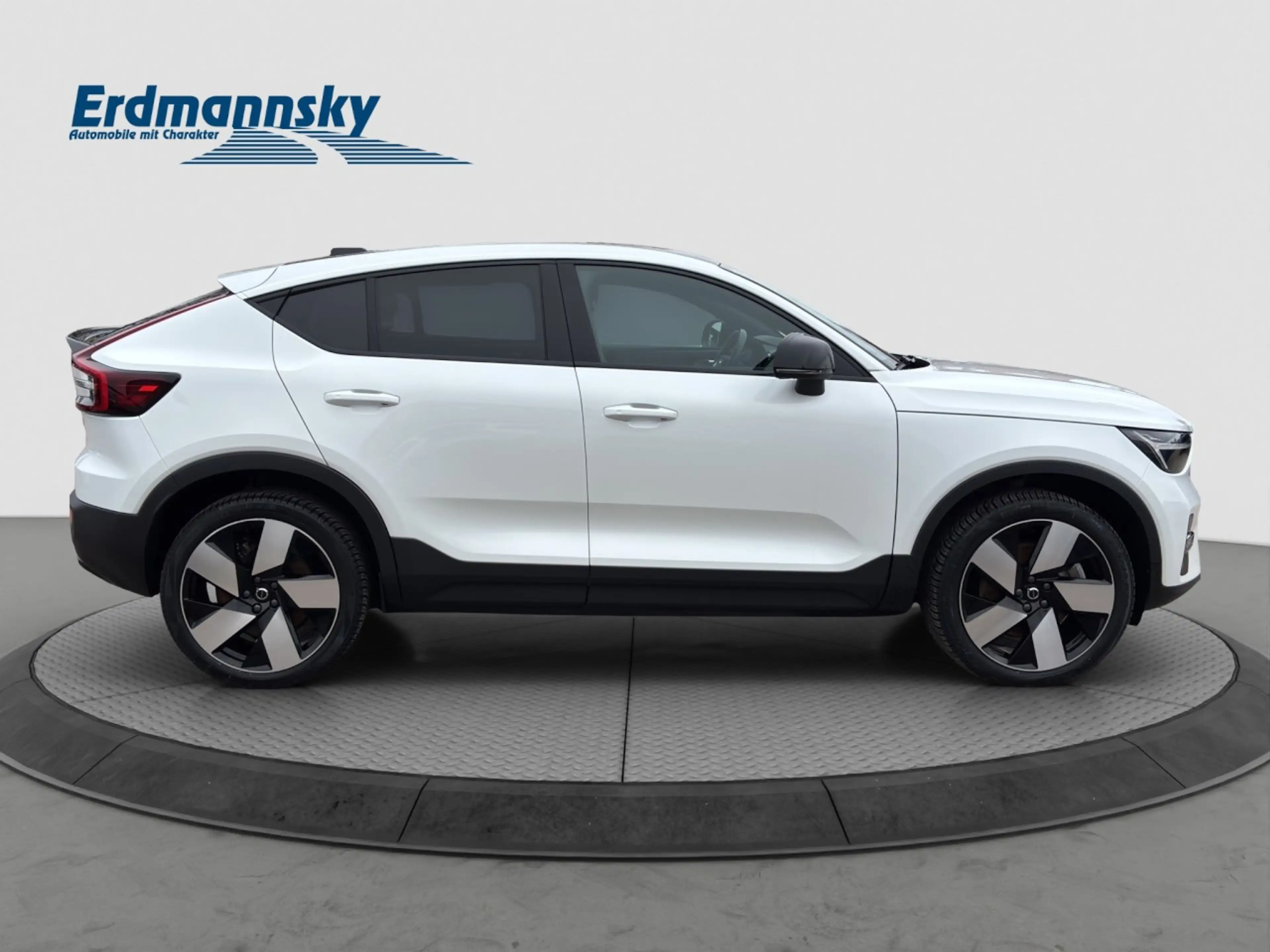 Volvo C40 Recharge Pure Electric Plus/20Z/LHZ/GJR/Pano — photo 6
