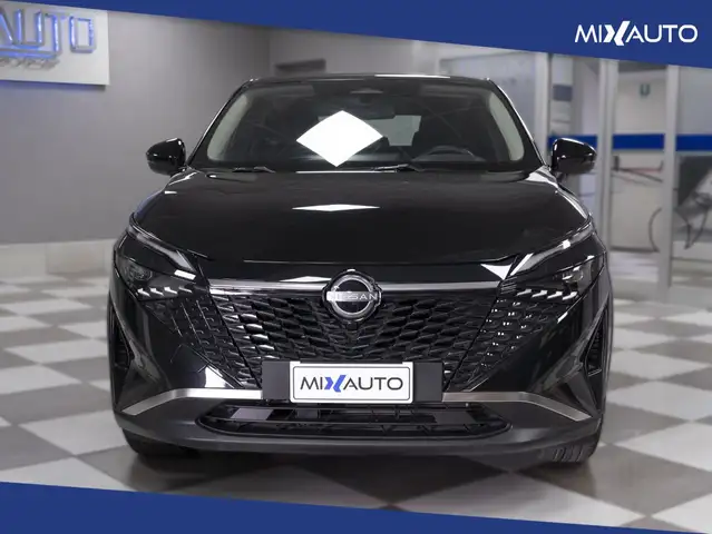 Nissan Qashqai view 2