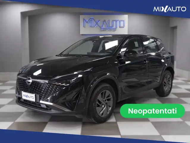 2025 Nissan Qashqai in Black for sale
