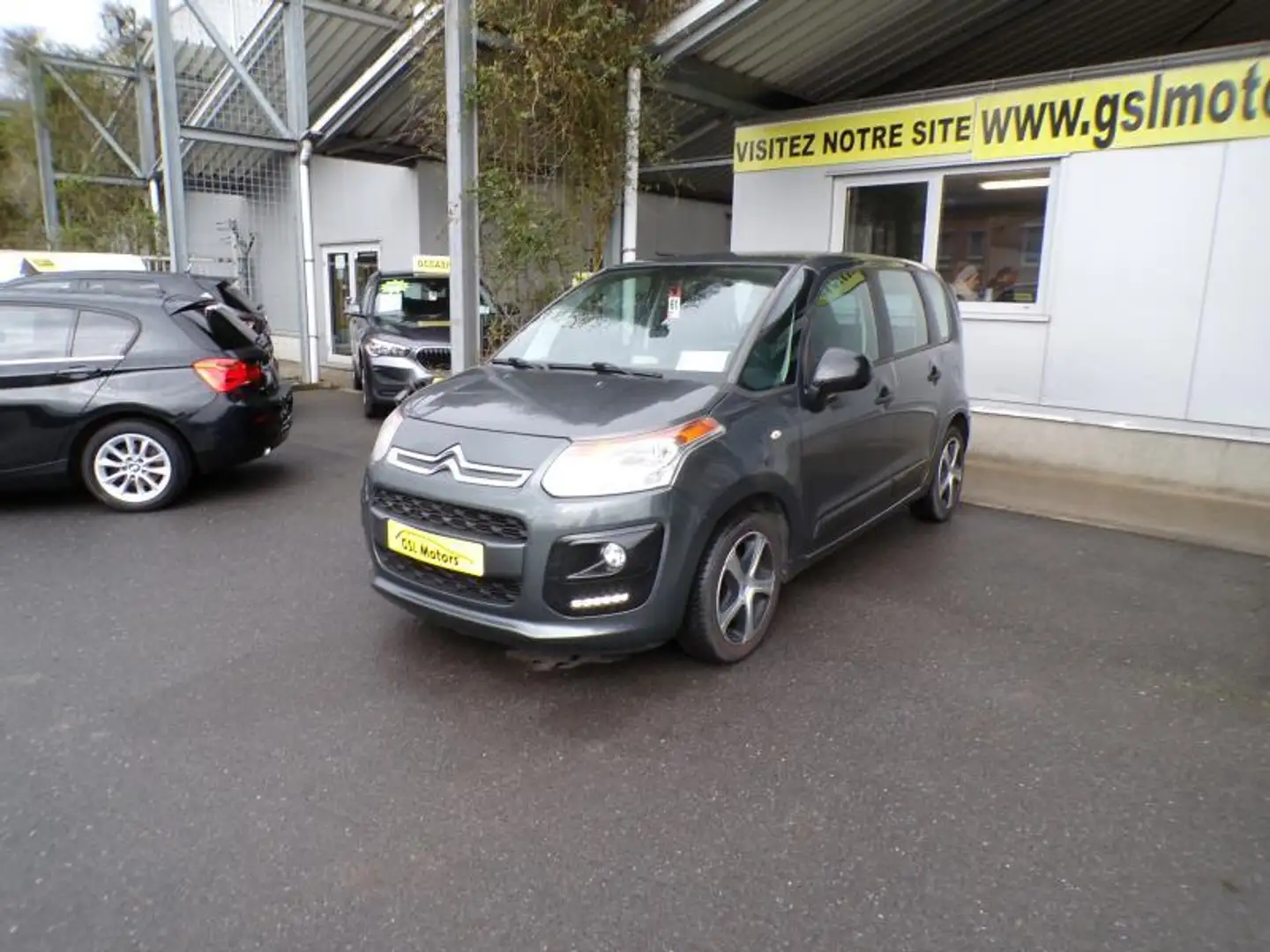 Citroen C3 Picasso 1.2 110cv gris11/16 Climatisation Radio lecteur CD Gris - 1
