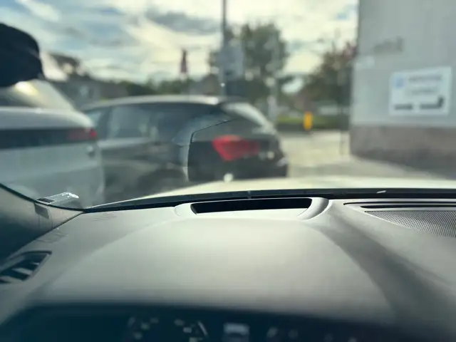 Volvo V60 view 17