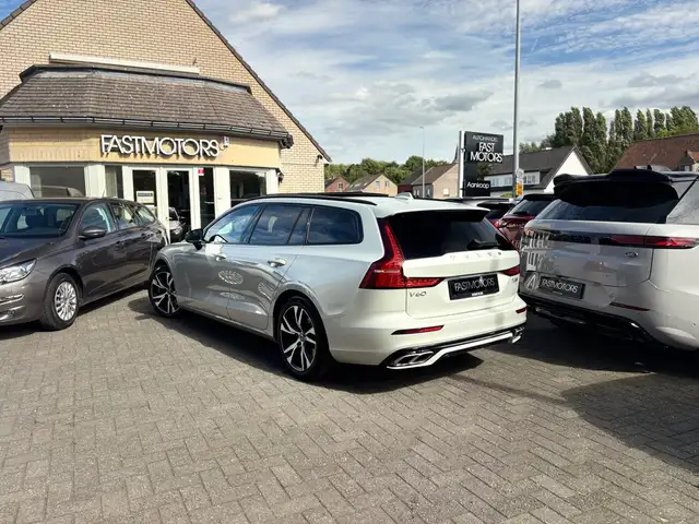 Volvo V60 view 6