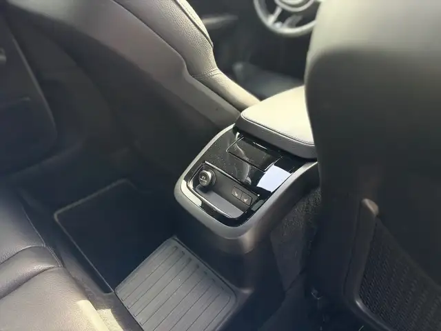 Volvo V60 view 16