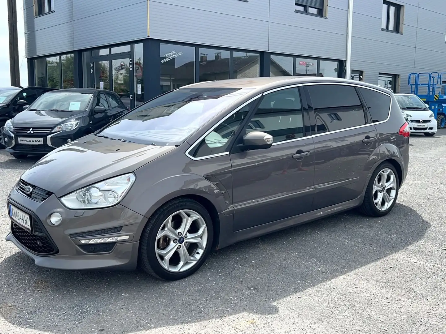 Ford S-Max Titanium S 2,2 TDCi DPF Aut. Gris - 1