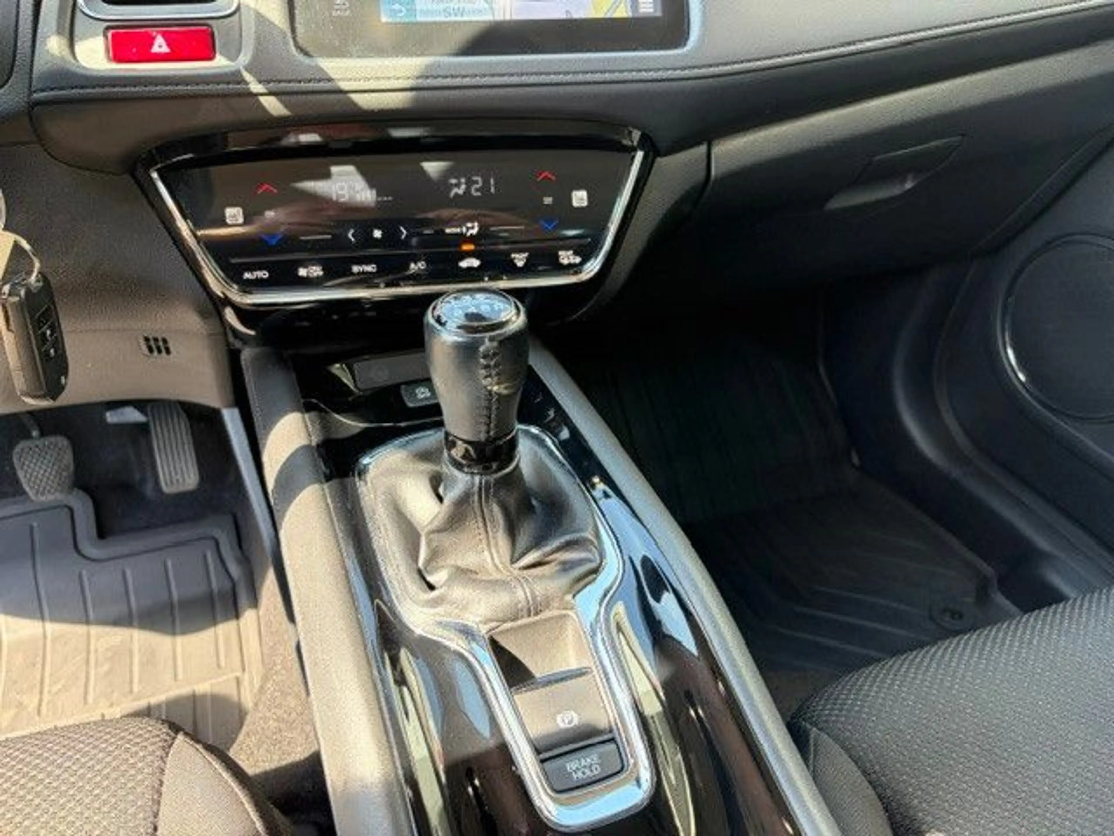 Honda HR-V Elegance 1.5i*Klimaa.+Navi+Alu+econ+Spuh.** — photo 15