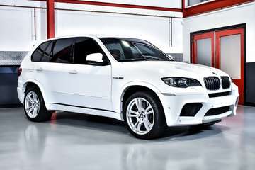 BMW X5M 4,4L V8 twin turbo 555PK