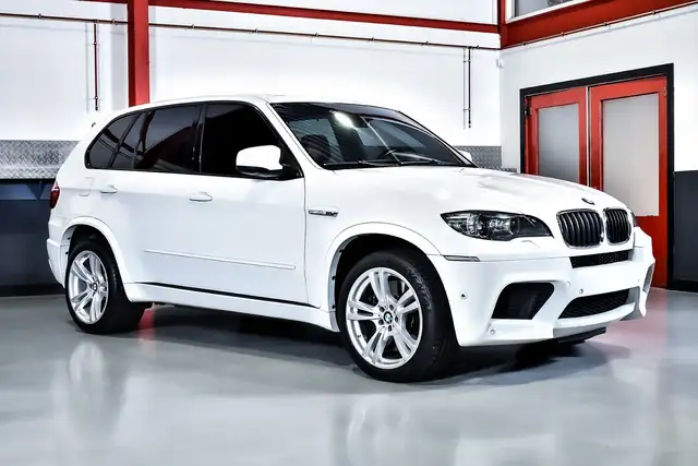 BMW X5 M BMW X5M 4,4L V8 twin turbo 555PK